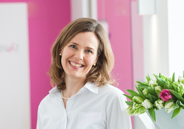 English-speaking gynaecologist in Munich-Dr Claudia Banafsche